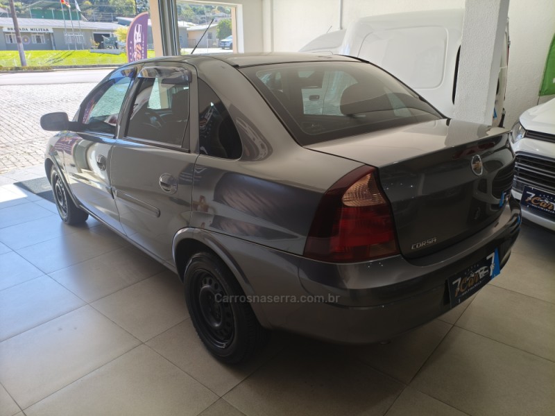 CORSA 1.4 MPFI PREMIUM SEDAN 8V FLEX 4P MANUAL - 2011 - ANTôNIO PRADO