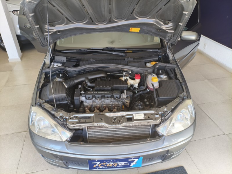 CORSA 1.4 MPFI PREMIUM SEDAN 8V FLEX 4P MANUAL - 2011 - ANTôNIO PRADO