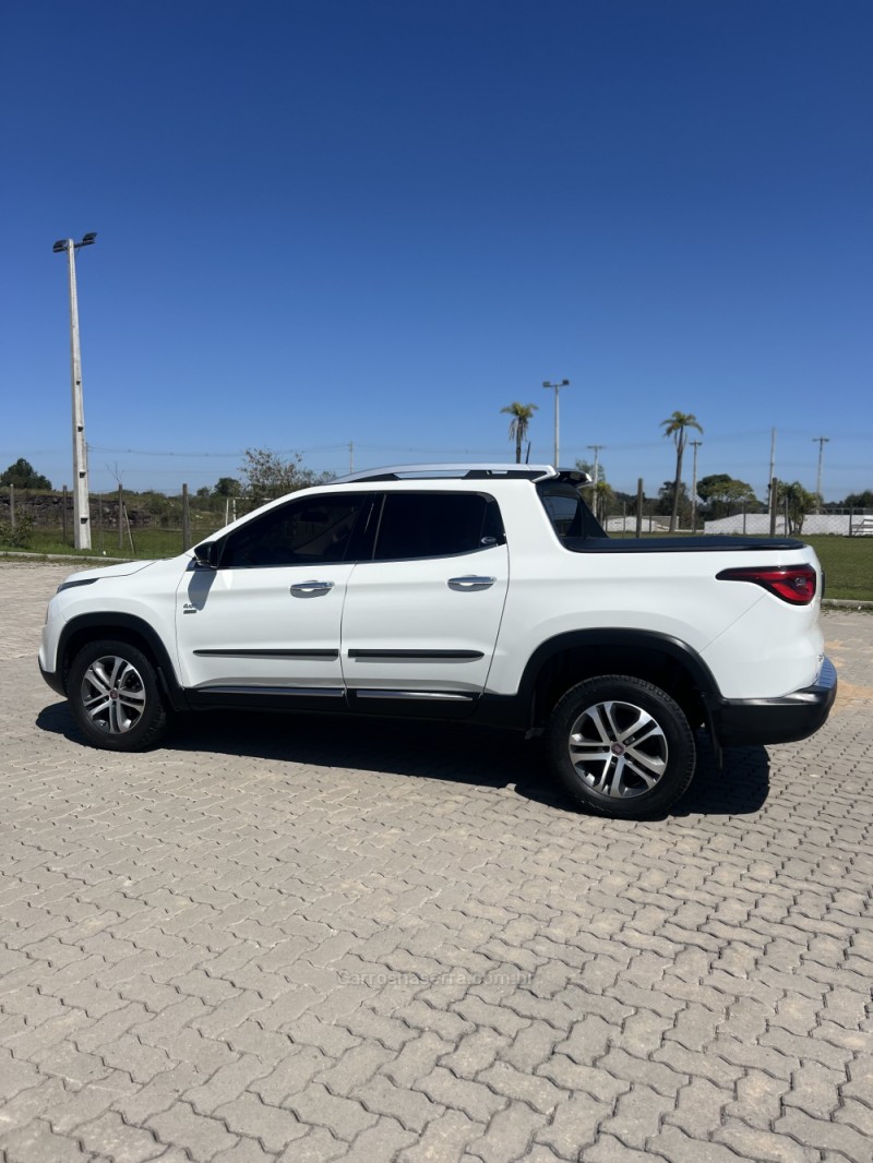 TORO 2.0 16V TURBO DIESEL VOLCANO 4WD AUTOMÁTICO - 2018 - ANTôNIO PRADO
