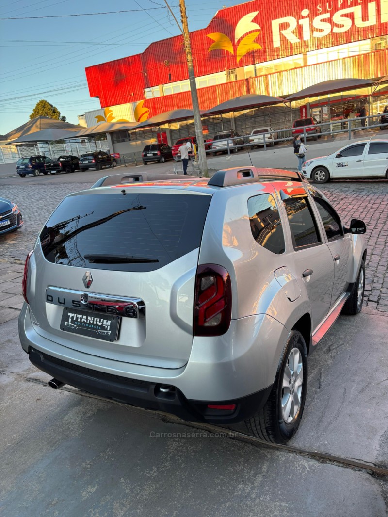 DUSTER 1.6 EXPRESSION 4X2 16V FLEX 4P MANUAL - 2016 - SãO FRANCISCO DE PAULA