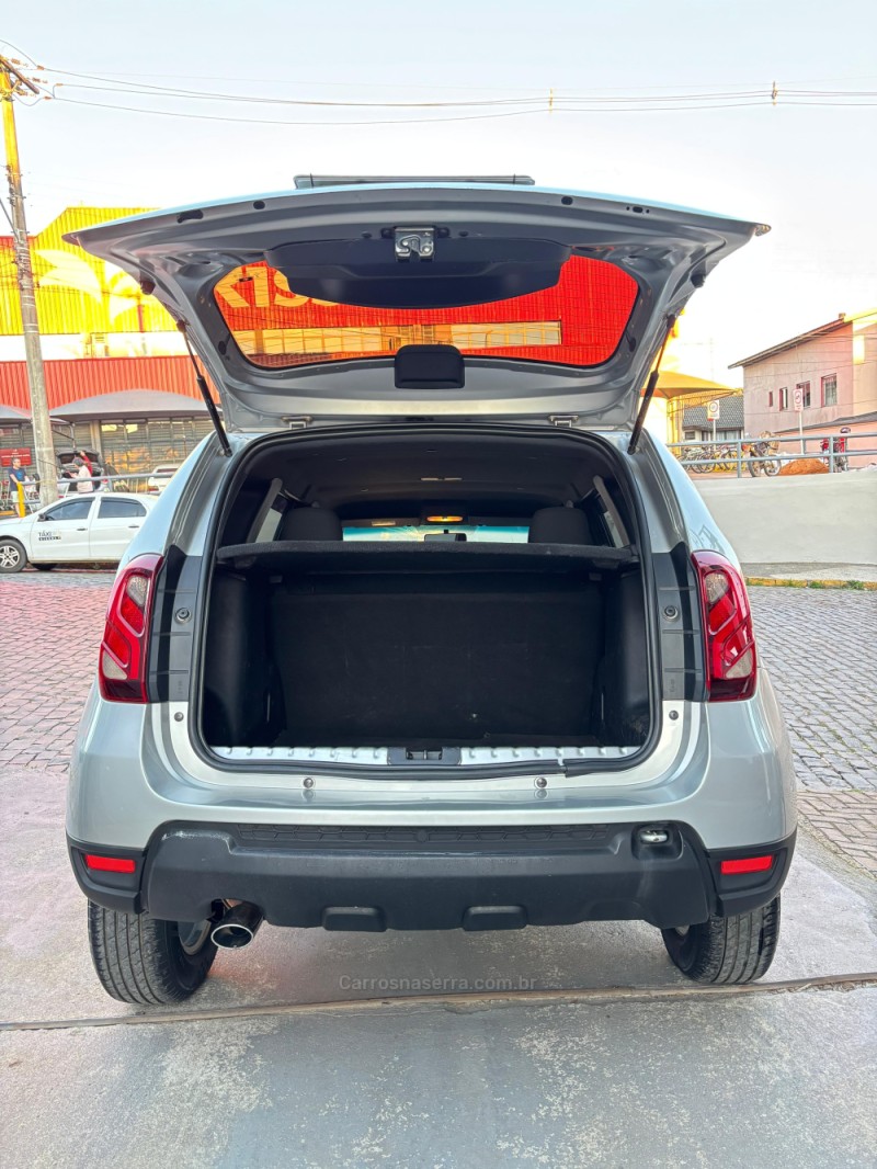 DUSTER 1.6 EXPRESSION 4X2 16V FLEX 4P MANUAL - 2016 - SãO FRANCISCO DE PAULA