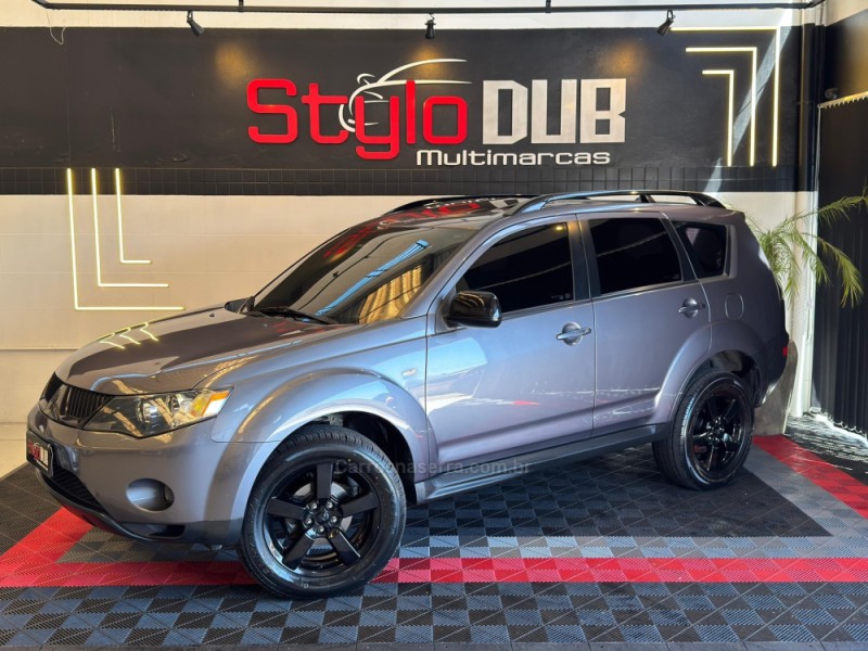 OUTLANDER 3.0 GT 4X4 V6 24V GASOLINA 4P AUTOMÁTICO - 2009 - ESTâNCIA VELHA