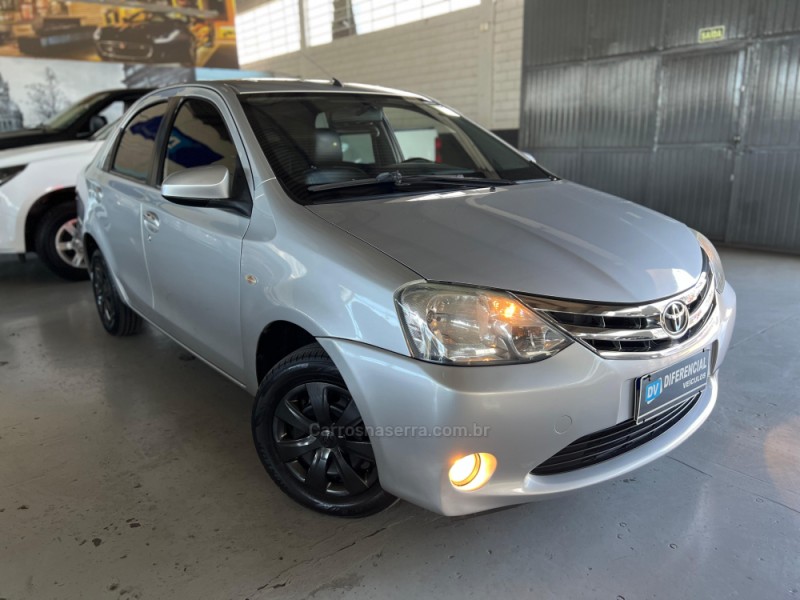 ETIOS 1.5 XLS SEDAN 16V FLEX 4P MANUAL - 2016 - CAXIAS DO SUL