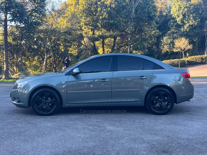 CRUZE 1.8 LT 16V FLEX 4P AUTOMÁTICO - 2012 - FARROUPILHA