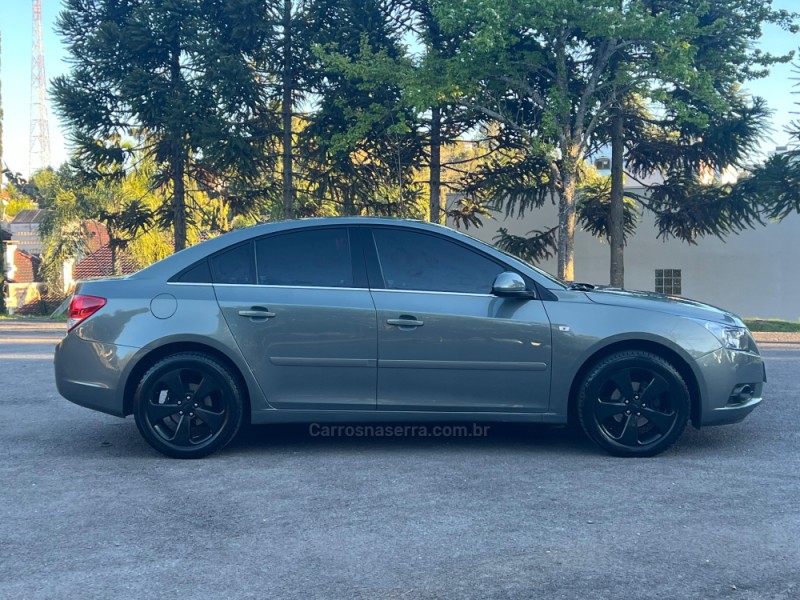 CRUZE 1.8 LT 16V FLEX 4P AUTOMÁTICO - 2012 - FARROUPILHA