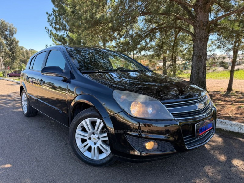 GOLF 1.6 MI SPORTLINE 8V FLEX 4P MANUAL - 2011 - VACARIA