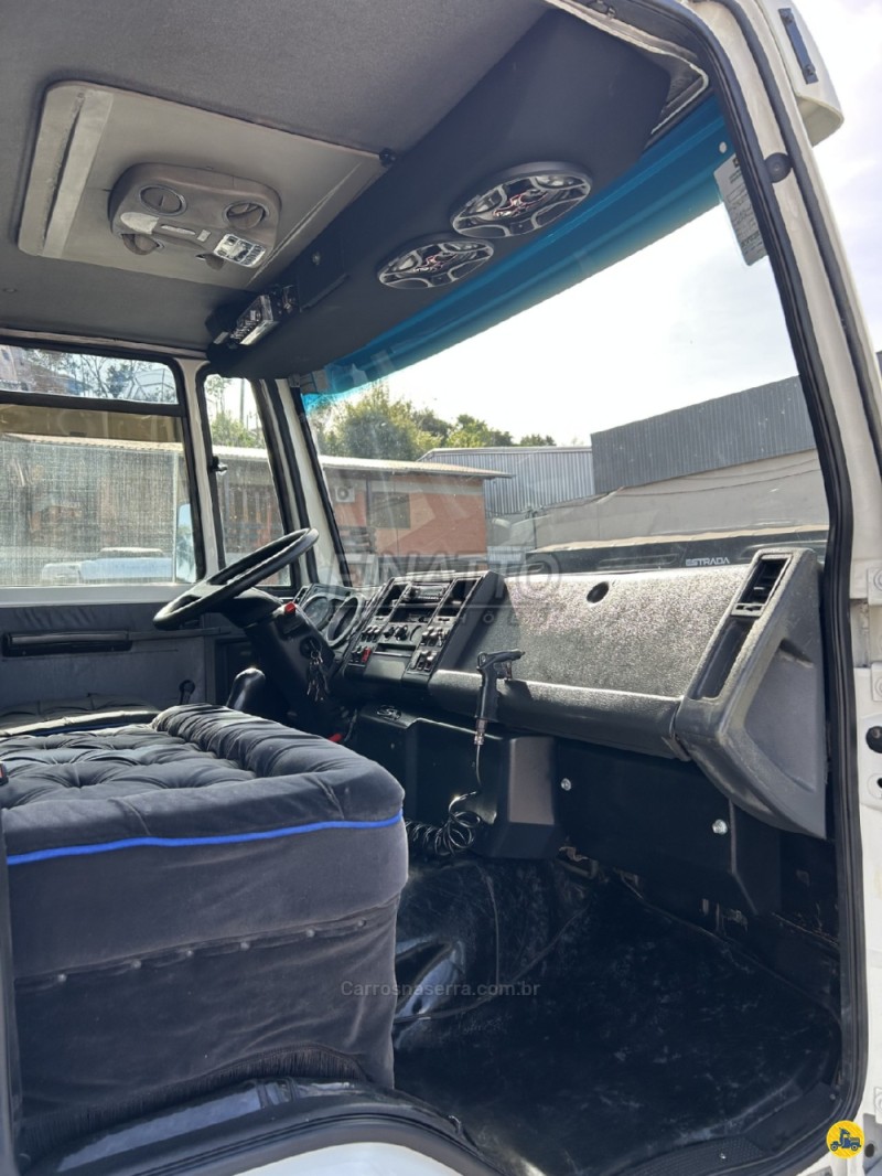 CARGO 2428 E T 3 EIXOS - 2006 - GARIBALDI