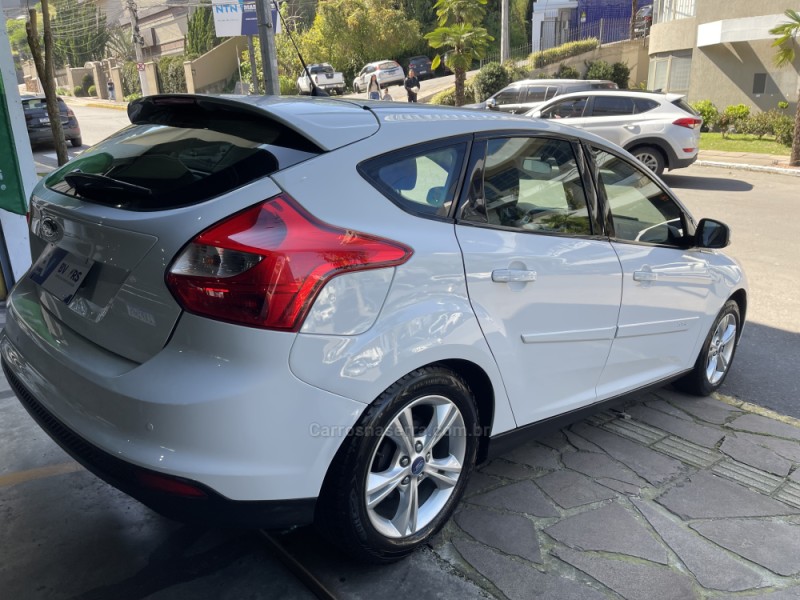 FOCUS 1.6 S 16V FLEX 4P MANUAL - 2014 - BENTO GONçALVES