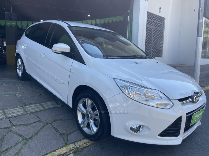 FOCUS 1.6 S 16V FLEX 4P MANUAL - 2014 - BENTO GONçALVES