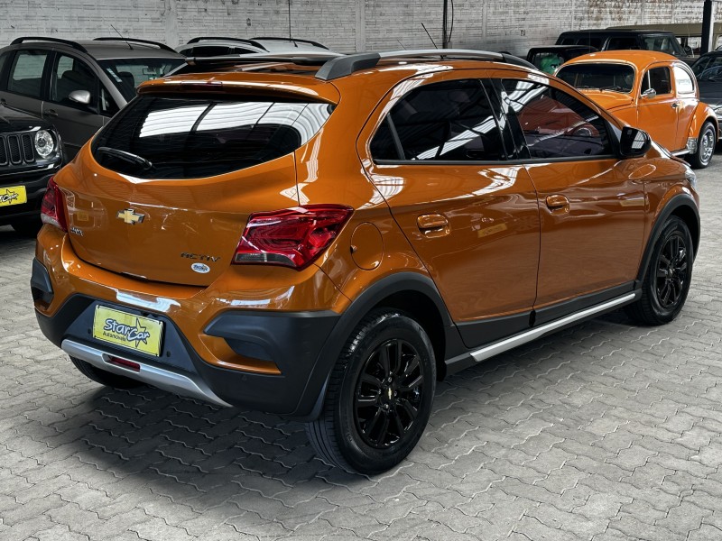 ONIX 1.4 MPFI ACTIV 8V FLEX 4P MANUAL - 2019 - CAXIAS DO SUL