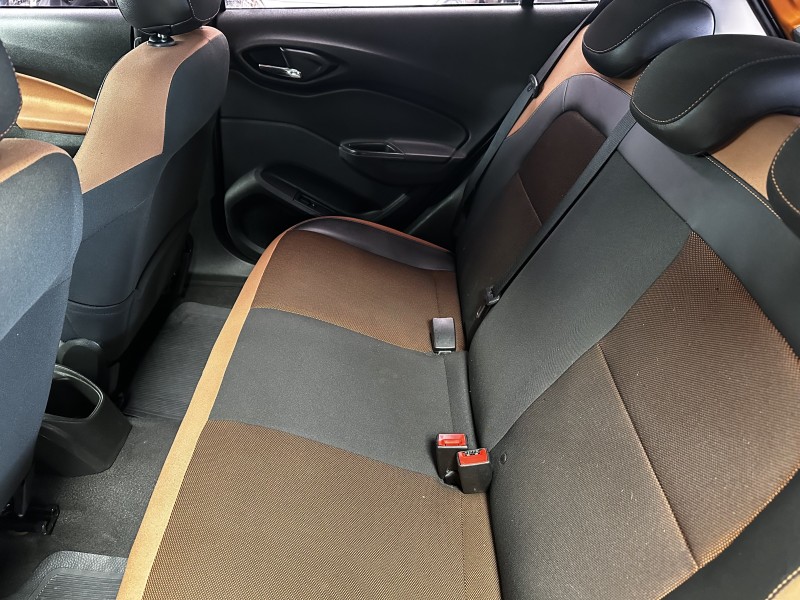 ONIX 1.4 MPFI ACTIV 8V FLEX 4P MANUAL - 2019 - CAXIAS DO SUL