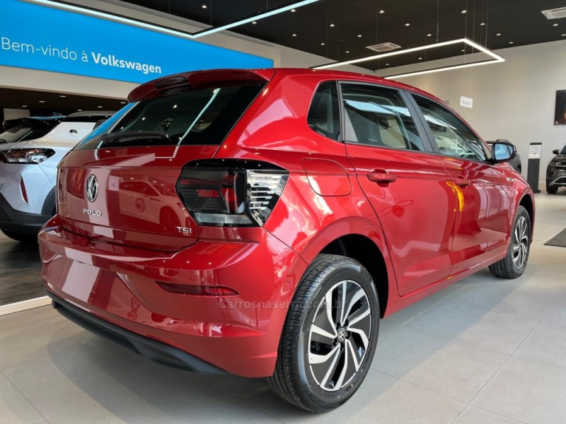 POLO 1.0 170 TSI 12V HIGHLINE FLEX 4P AUTOMÁTICO - 2026 - CAXIAS DO SUL