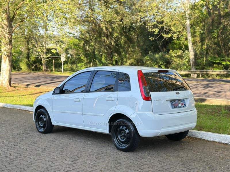 FIESTA 1.6 MPI 8V GASOLINA 4P MANUAL - 2013 - DOIS IRMãOS