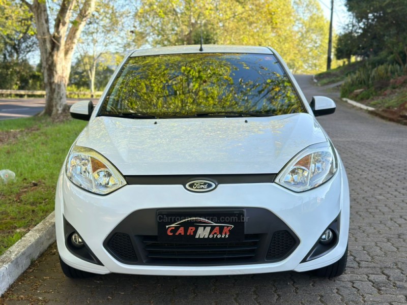 FIESTA 1.6 MPI 8V GASOLINA 4P MANUAL - 2013 - DOIS IRMãOS