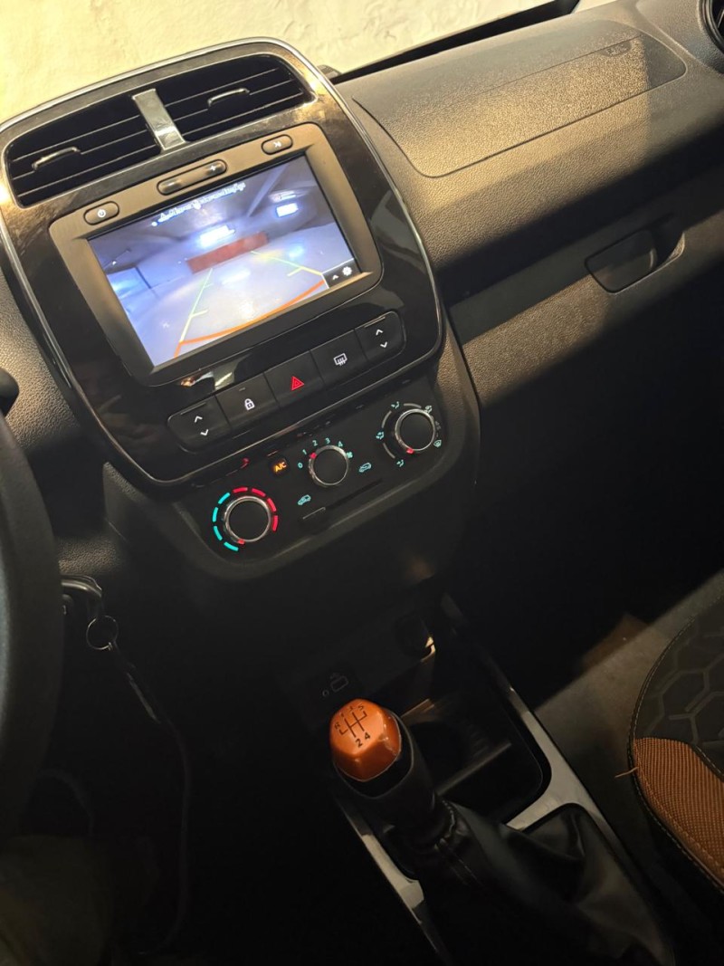 KWID 1.0 12V OUTSIDER FLEX 4P MANUAL - 2020 - CAXIAS DO SUL