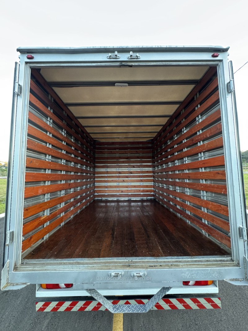 MASTER 2.3 DCI CHASSI CABINE L2H1 16V DIESEL 2P MANUAL - 2022 - CARLOS BARBOSA