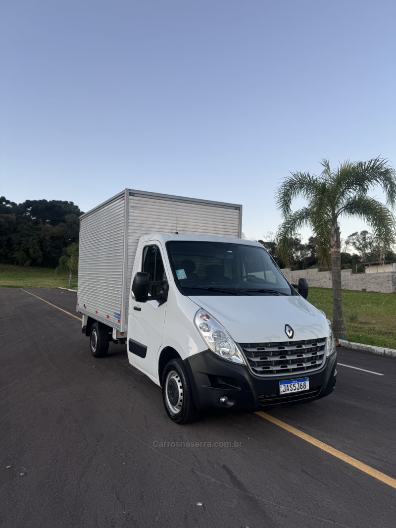 master 2.3 dci chassi cabine l2h1 16v diesel 2p manual 2022 carlos barbosa