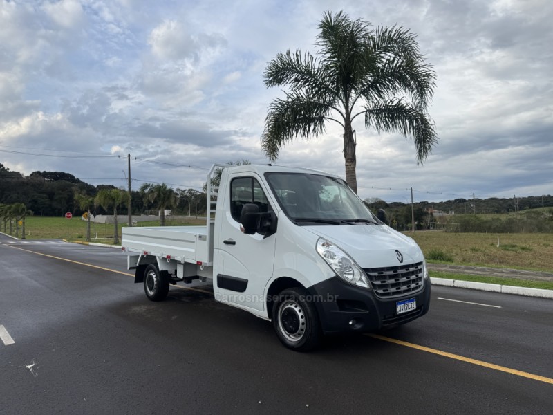 MASTER 2.3 DCI CHASSI CABINE L2H1 16V DIESEL 2P MANUAL - 2022 - CARLOS BARBOSA