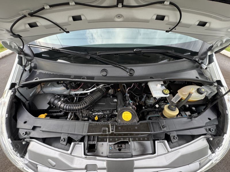 MASTER 2.3 DCI CHASSI CABINE L2H1 16V DIESEL 2P MANUAL - 2022 - CARLOS BARBOSA