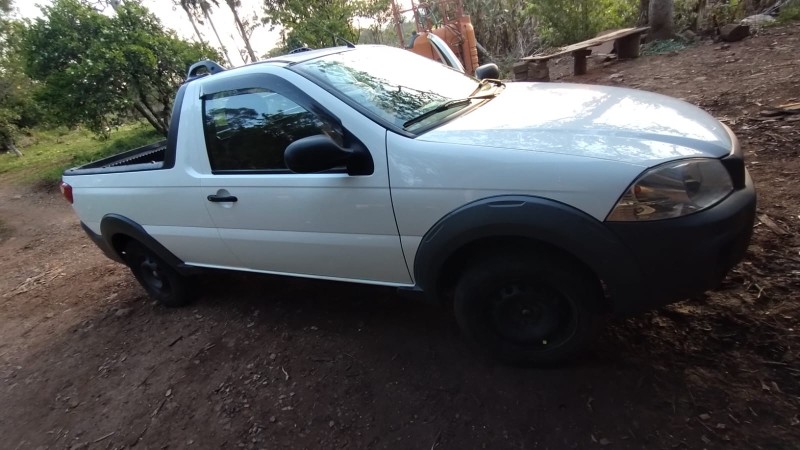 STRADA 1.4 MPI HARD WORKING CS 8V FLEX 2P MANUAL