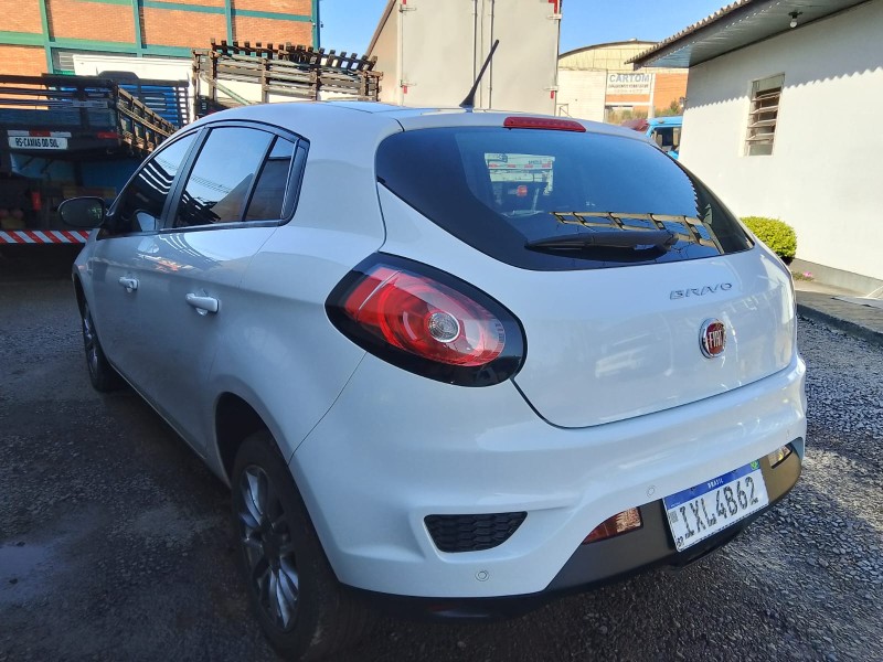BRAVO 1.8 ESSENCE 16V FLEX 4P AUTOMATIZADO - 2016 - CAXIAS DO SUL
