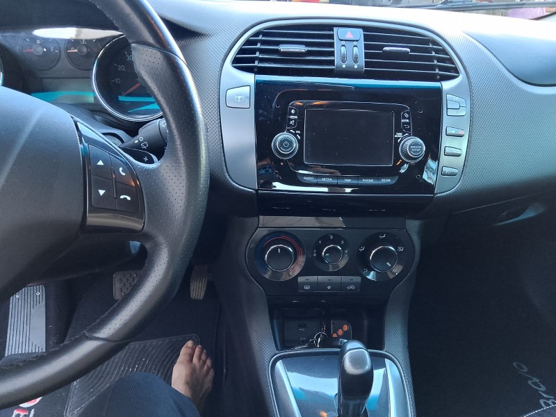 BRAVO 1.8 ESSENCE 16V FLEX 4P AUTOMATIZADO - 2016 - CAXIAS DO SUL