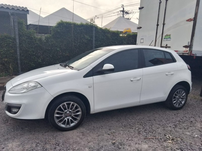 BRAVO 1.8 ESSENCE 16V FLEX 4P AUTOMATIZADO - 2016 - CAXIAS DO SUL