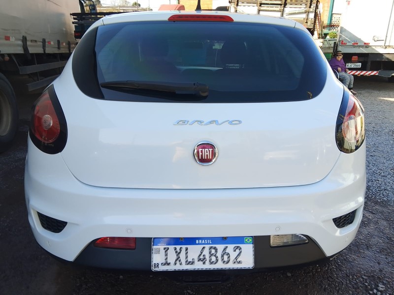 BRAVO 1.8 ESSENCE 16V FLEX 4P AUTOMATIZADO - 2016 - CAXIAS DO SUL