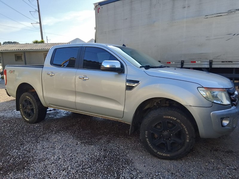 ranger 3.2 xlt 4x4 cd 20v diesel 4p automatico 2013 caxias do sul