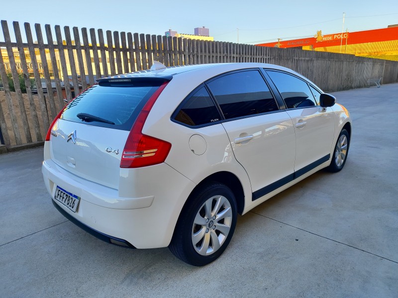 C4 1.6 GLX 16V FLEX 4P MANUAL - 2013 - FARROUPILHA