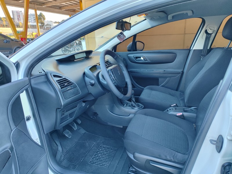 C4 1.6 GLX 16V FLEX 4P MANUAL - 2013 - FARROUPILHA