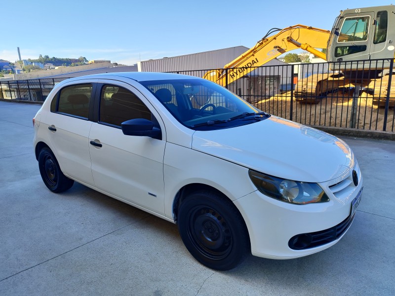 GOL 1.0 MI TREND 8V FLEX 4P MANUAL - 2009 - FARROUPILHA
