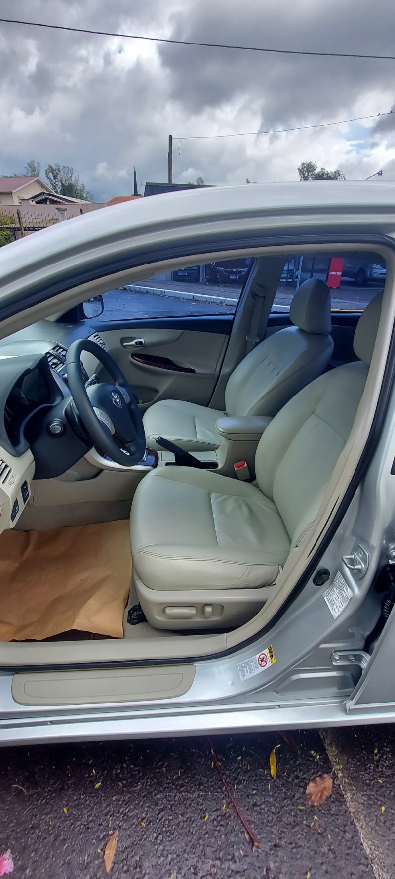 COROLLA 2.0 ALTIS 16V FLEX 4P AUTOMÁTICO - 2013 - BOM PRINCíPIO