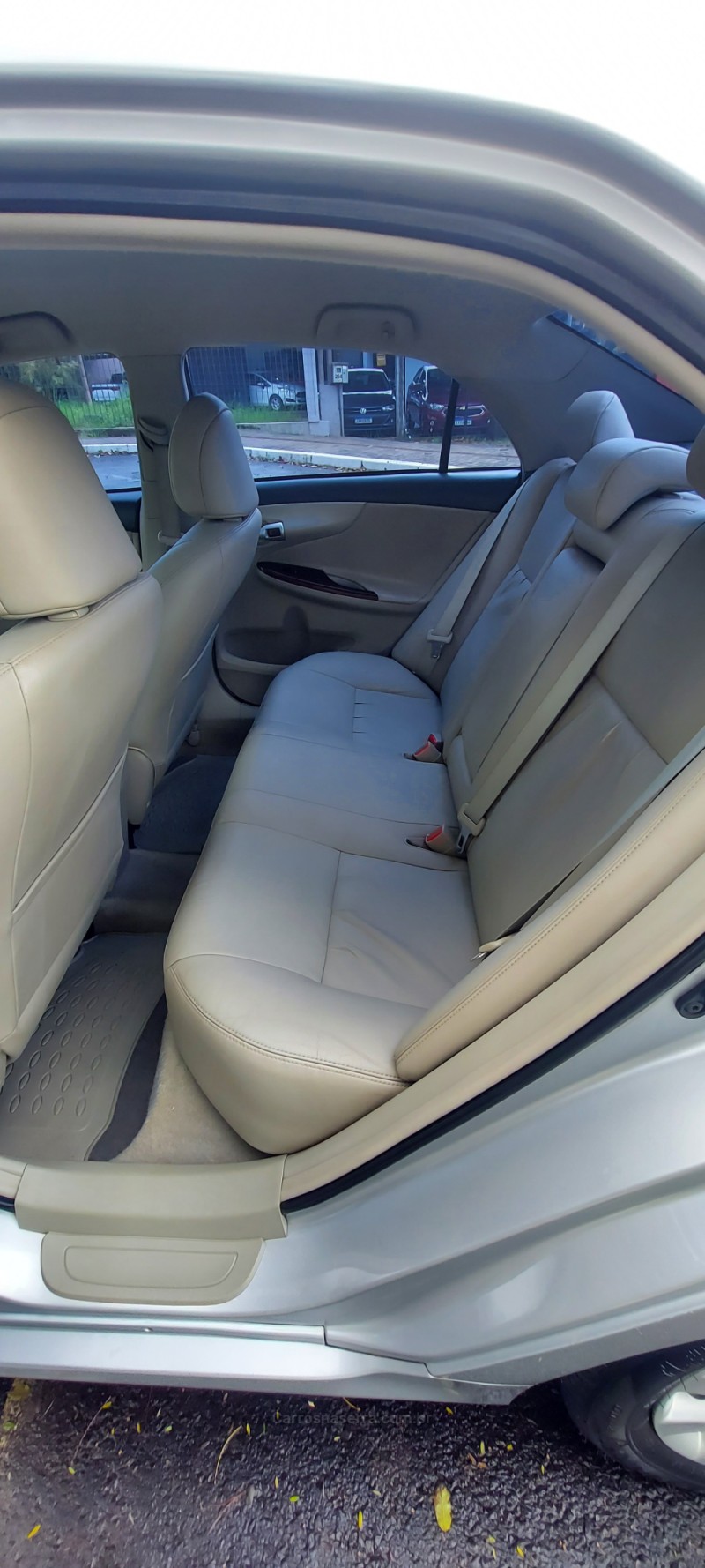 COROLLA 2.0 ALTIS 16V FLEX 4P AUTOMÁTICO - 2013 - BOM PRINCíPIO