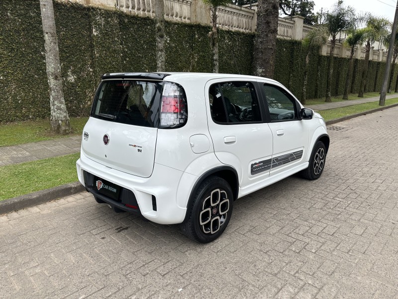 UNO 1.4 SPORTING 8V FLEX 4P AUTOMÁTICO - 2016 - CAXIAS DO SUL