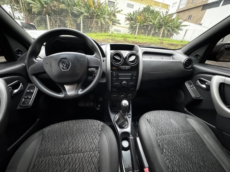 DUSTER 1.6 EXPRESSION 4X2 16V FLEX 4P MANUAL - 2016 - FELIZ