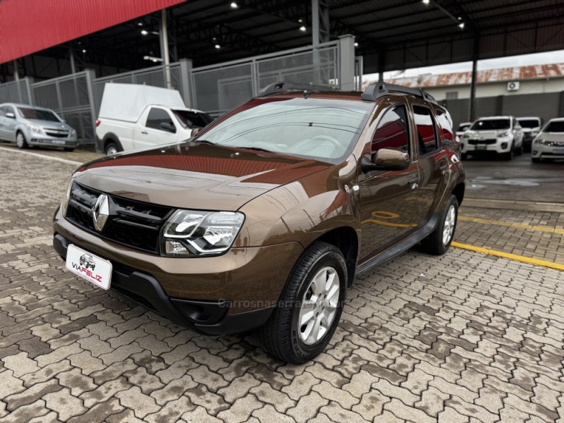 DUSTER 1.6 EXPRESSION 4X2 16V FLEX 4P MANUAL - 2016 - FELIZ