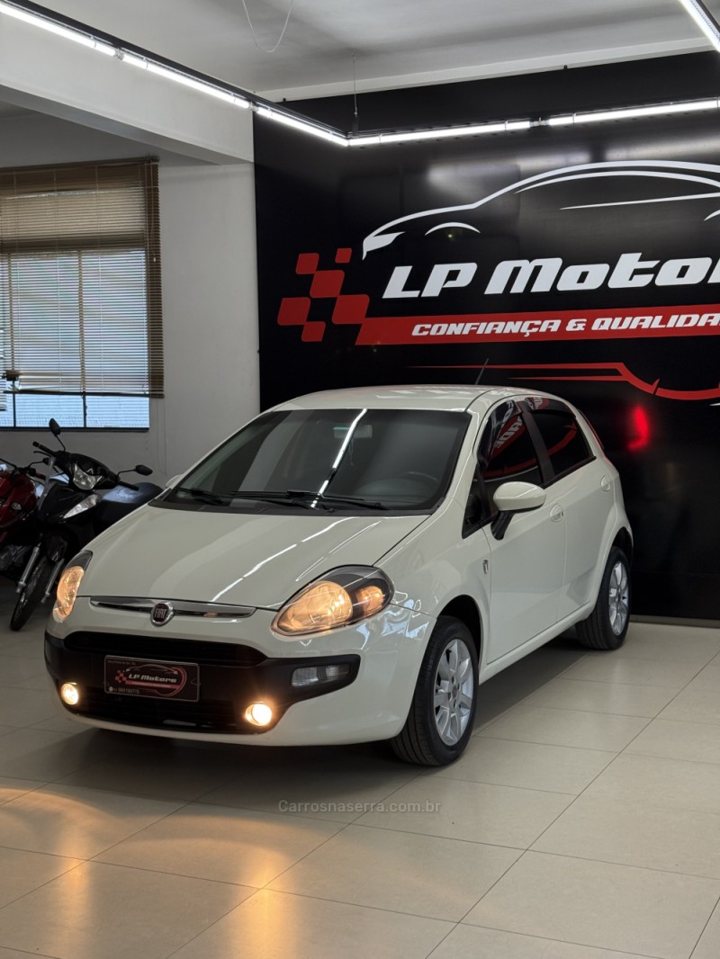 punto 1.4 attractive italia 8v flex 4p manual 2016 farroupilha