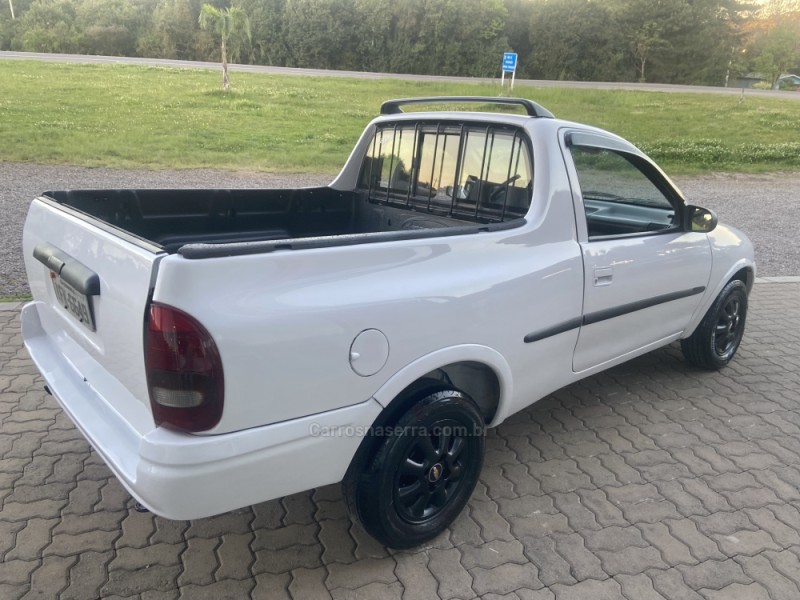 CORSA 1.6 MPFI GL 8V GASOLINA 2P MANUAL - 1997 - NOVA PRATA