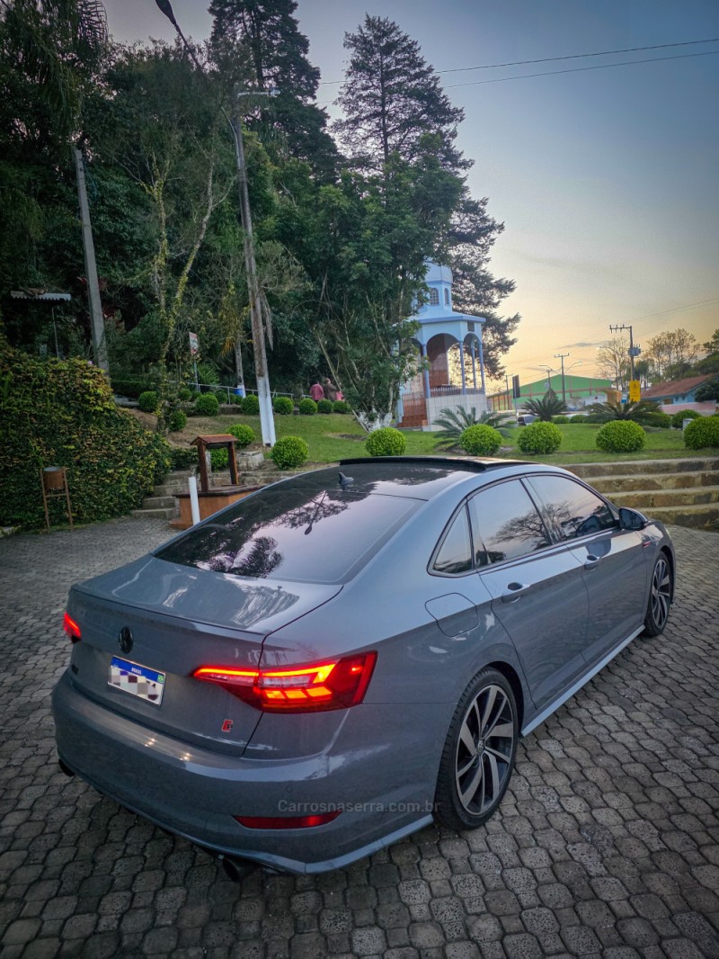 JETTA 2.0 16V TSI GLI 350 GASOLINA 4P AUTOMÁTICO - 2019 - CAXIAS DO SUL