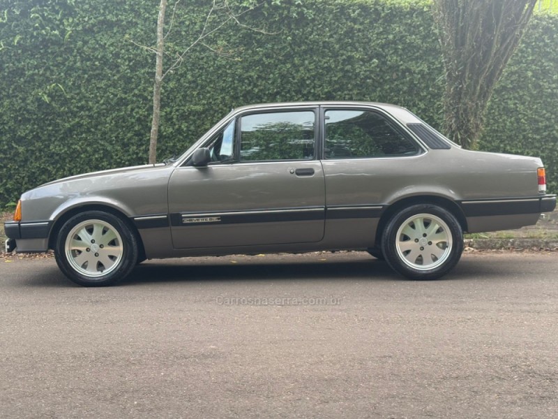 CHEVETTE 1.6 SL/E 8V GASOLINA 2P MANUAL - 1989 - CAMPO BOM