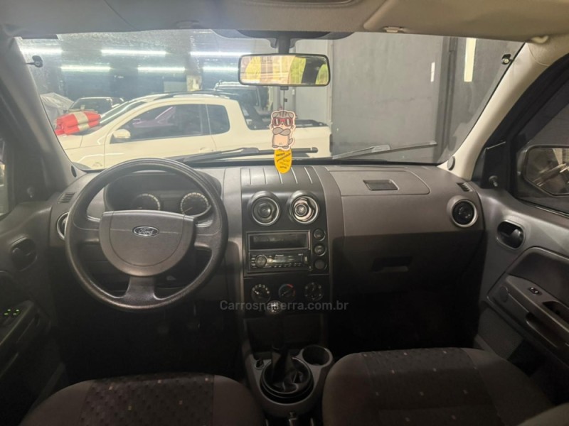ECOSPORT 1.6 XLT 8V FLEX 4P MANUAL - 2005 - CAMPO BOM