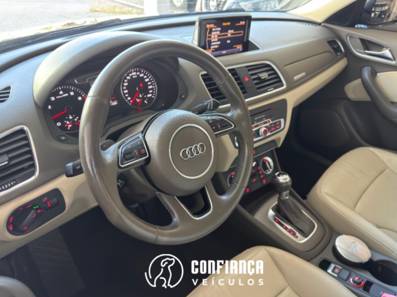 Q3 2.0 TFSI AMBIENTE QUATTRO 4P GASOLINA S TRONIC - 2015 - BENTO GONçALVES