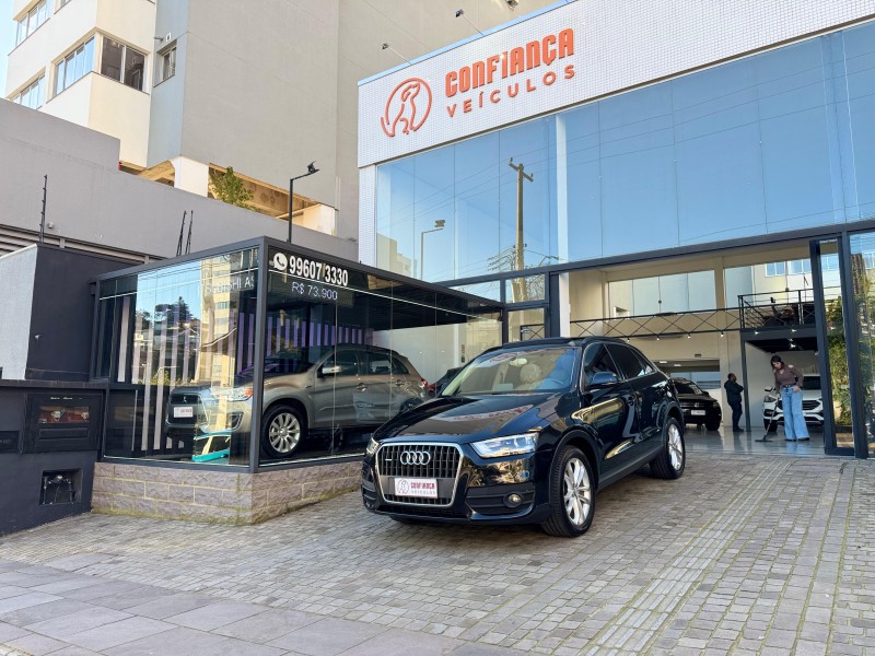 Q3 2.0 TFSI AMBIENTE QUATTRO 4P GASOLINA S TRONIC