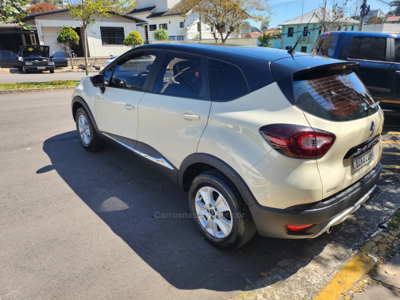 CAPTUR 1.6 16V FLEX INTENSE AUTOMÁTICO - 2019 - VERANóPOLIS