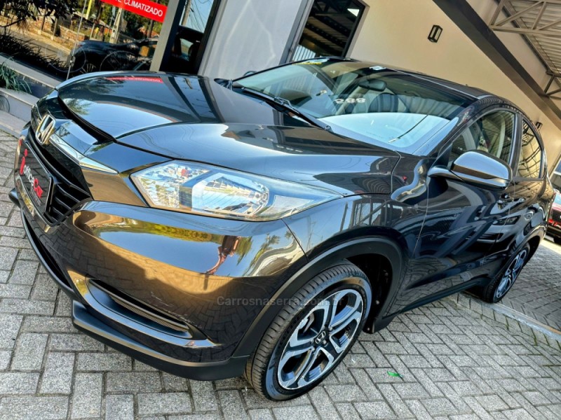 HR-V 1.8 16V FLEX LX 4P AUTOMÁTICO - 2016 - TRêS COROAS