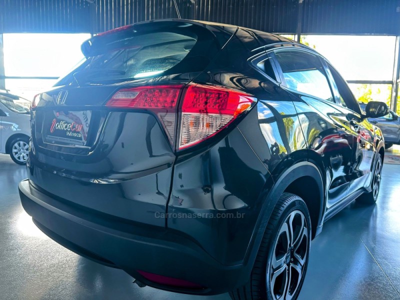HR-V 1.8 16V FLEX LX 4P AUTOMÁTICO - 2016 - TRêS COROAS