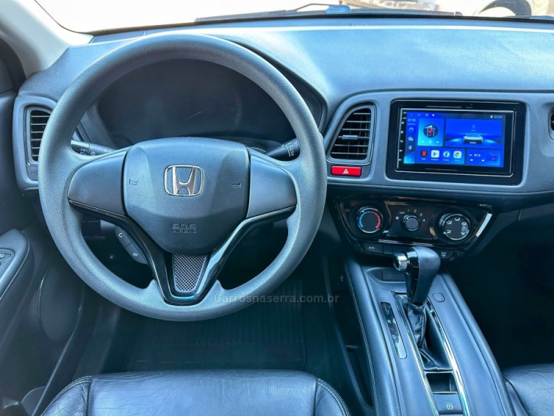 HR-V 1.8 16V FLEX LX 4P AUTOMÁTICO - 2016 - TRêS COROAS