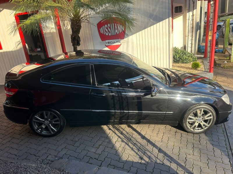 CLC 200 1.8 KOMPRESSOR GASOLINA 2P AUTOMÁTICO - 2010 - TRêS COROAS