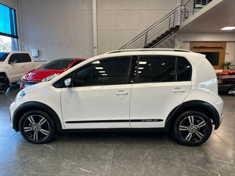 UP 1.0 TSI CROSS 12V FLEX 4P MANUAL - 2018 - ESTâNCIA VELHA